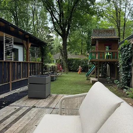 Boshuisje Little Hiding - *